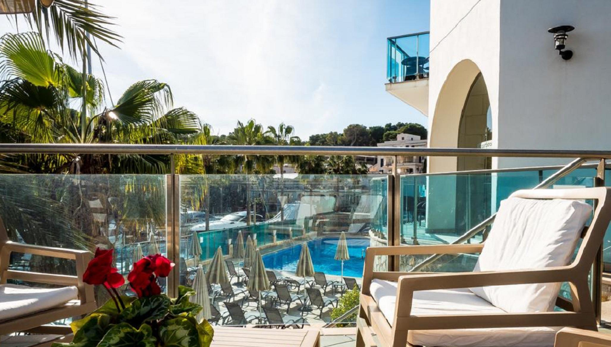 Porto Drach Aparthotel & Suites Porto Cristo Ngoại thất bức ảnh