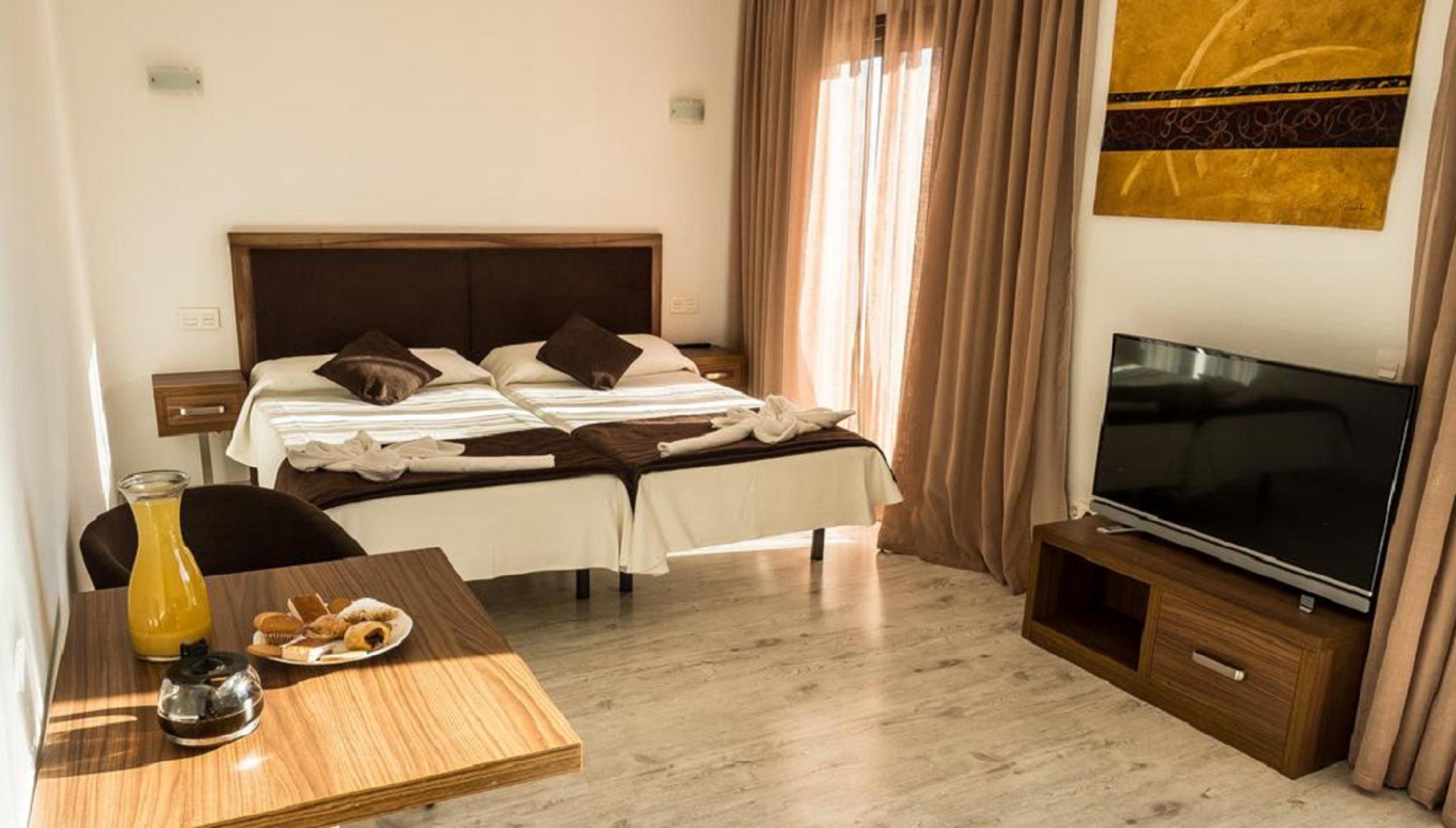 Porto Drach Aparthotel & Suites Porto Cristo Ngoại thất bức ảnh